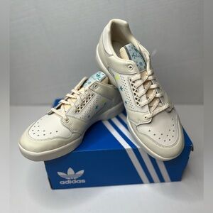 Adidas Slamcourt Women 10 leather cream white EF2092 New in box original